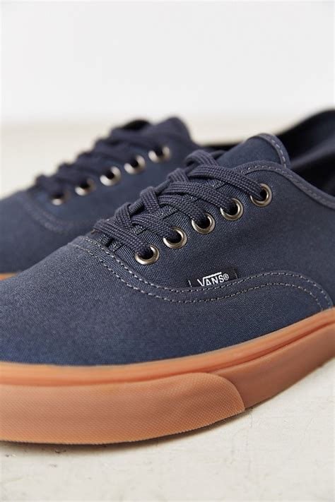 mens gum sole shoes